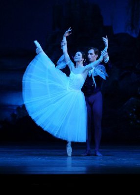 giselle_kozmer-olah2