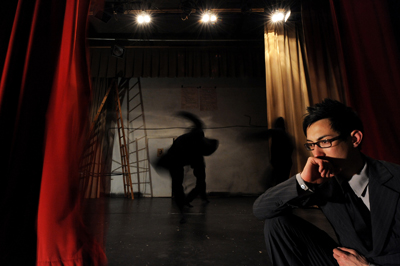 400DarkMatters10_ChrisRandle