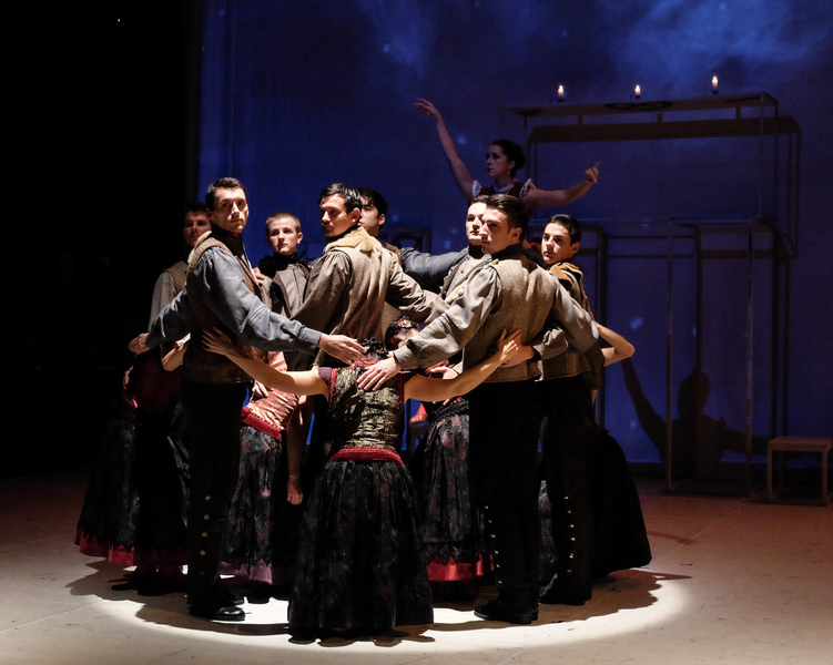 menyegzo henning janos