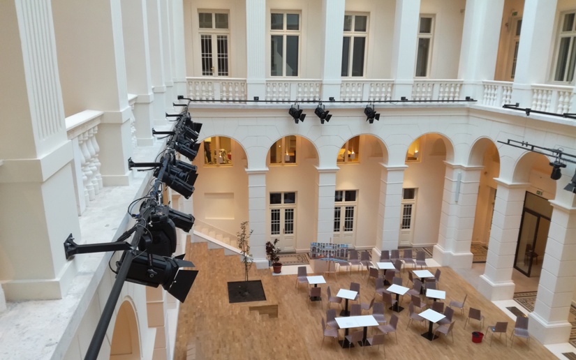 HH atrium